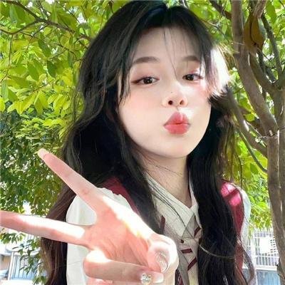 蓝色栀子 海报